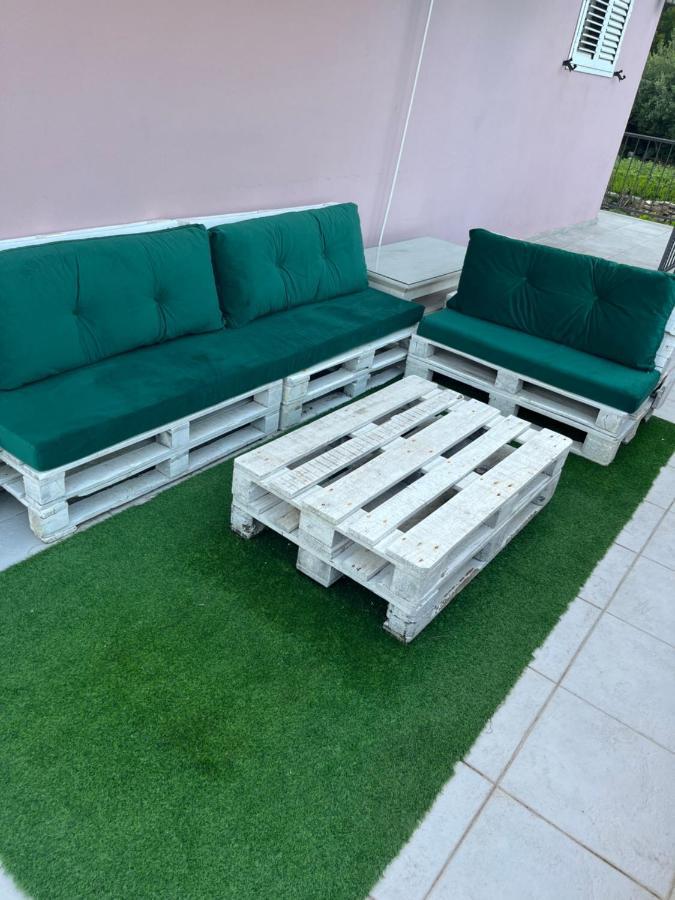 Apartman Iskra Bijela Ngoại thất bức ảnh